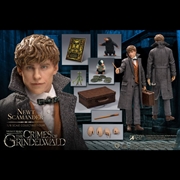 Fantastic Beasts 2: The Crimes of Grindelwald - Newt Scamander 1:8 Scale Action Figure | Merchandise