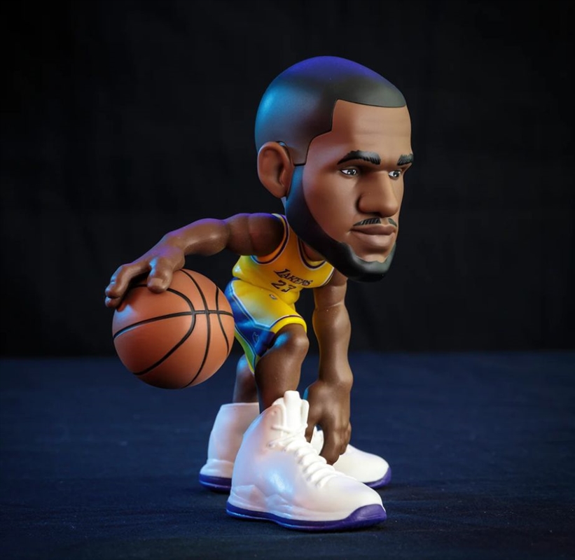 smALL STARS NBA - LeBron James - Lakers - Mini 6" Vinyl Figure/Product Detail/Figurines