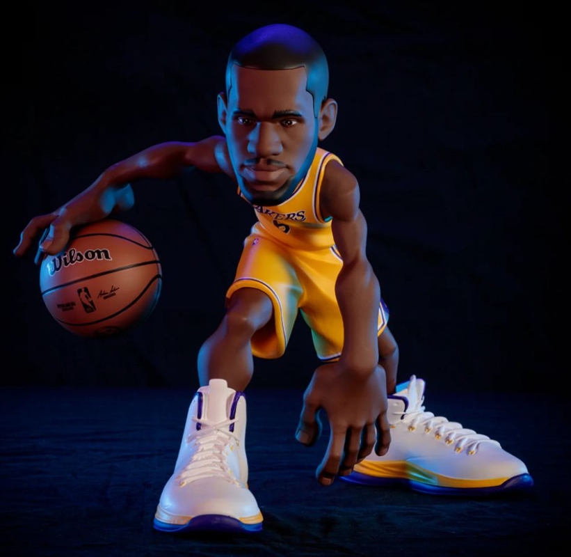 smALL STARS NBA - LeBron James - Lakers - LE 12" Vinyl Figure Gold (Limited Edition only 500 made)/Product Detail/Figurines