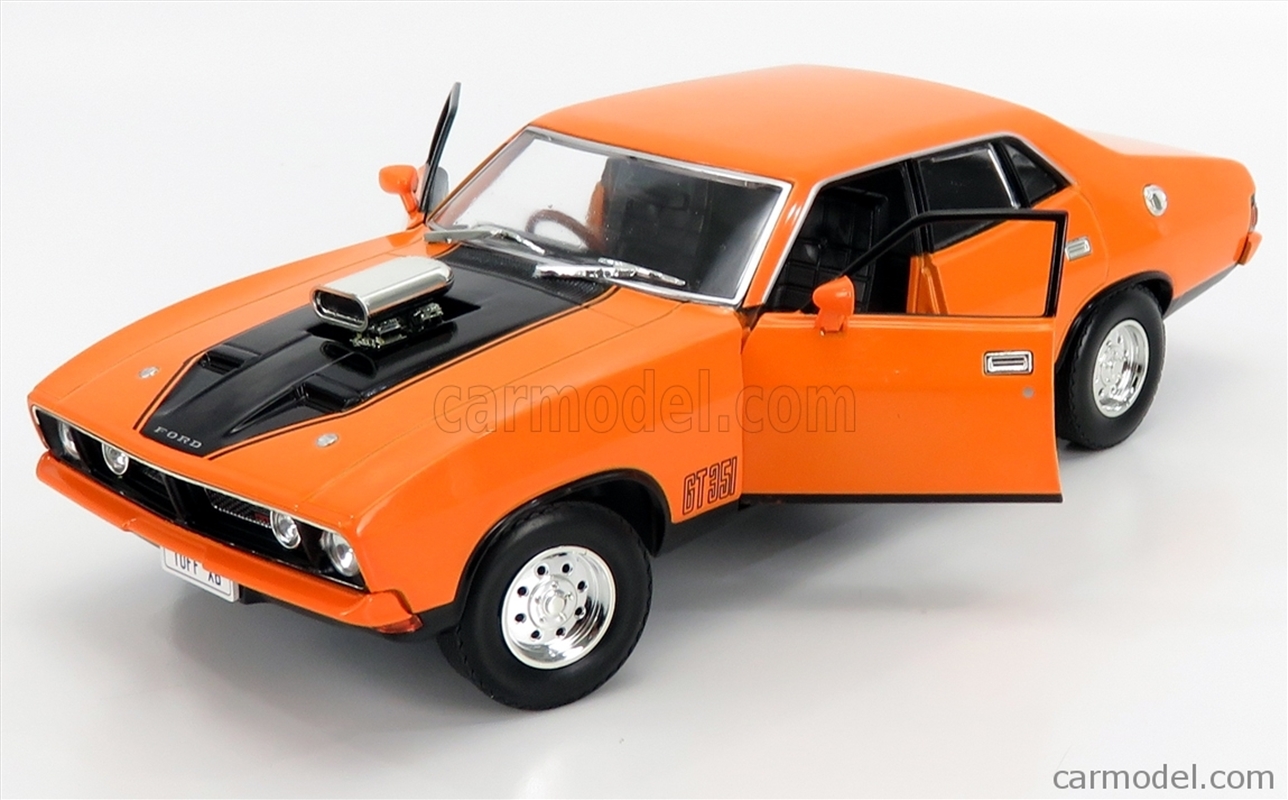 1:18 Drag Version 1974 Ford Falcon XBGT 4 Door Sedan (Opening front doors)/Product Detail/Figurines