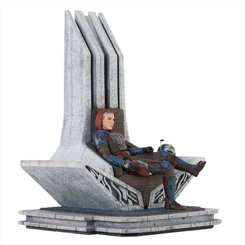 Star Wars: Mandalorian - Bo-Katan on Throne Statue/Product Detail/Statues