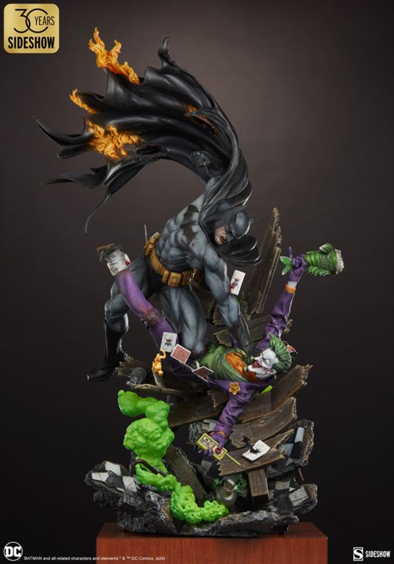 Batman - Batman Vs Joker Eternal Enemies Premium Format Statue/Product Detail/Figurines