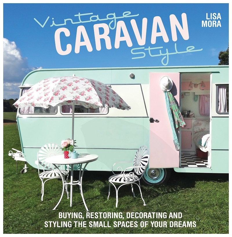 Vintage Caravan Style/Product Detail/Reading