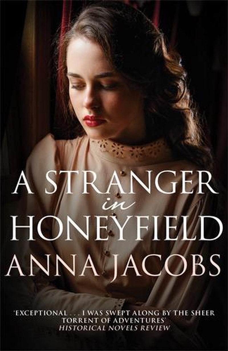 A Stranger In Honeyfield (Honeyfield 2)/Product Detail/General Fiction Books