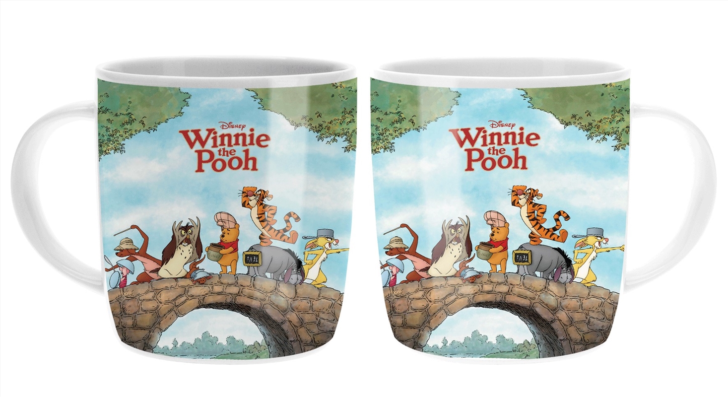 Disney Classics Winnie The Pooh Group Mug/Product Detail/Mugs