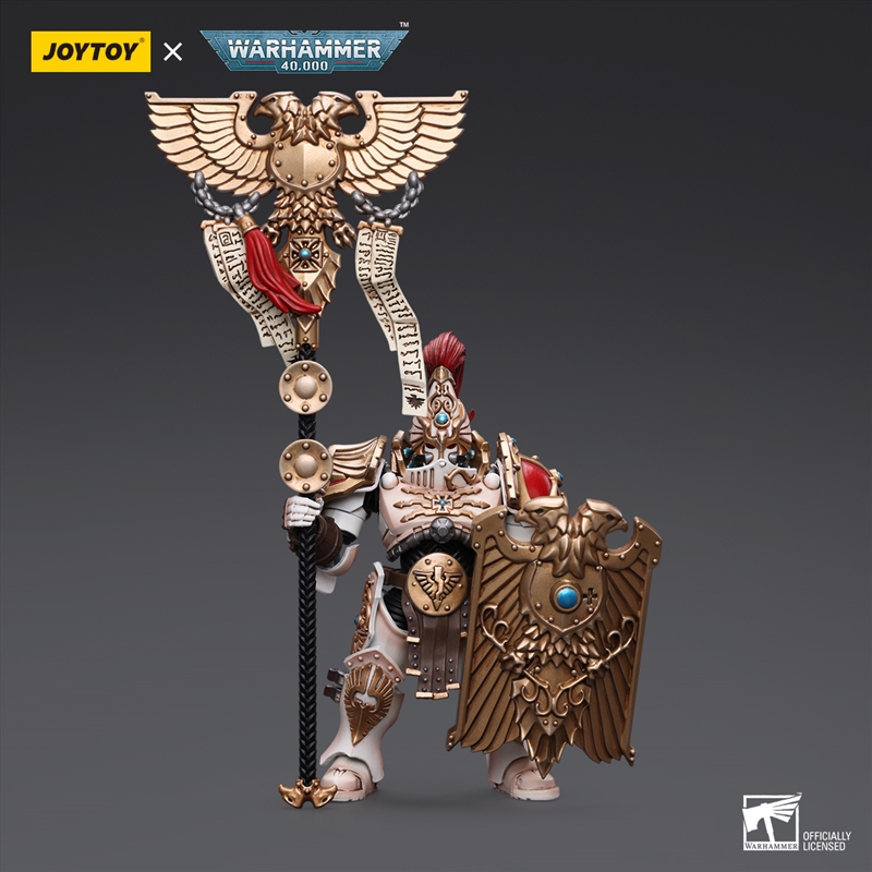 Warhammer Collectibles: 1/18 Scale Adeptus Custodes Solar Watch Vexilus Praetor/Product Detail/Figurines