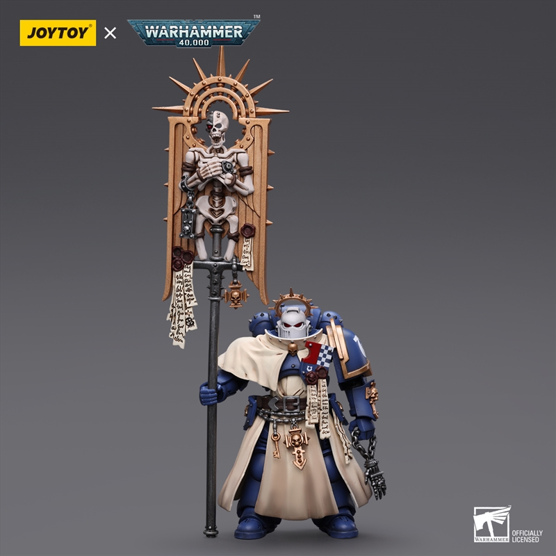 Warhammer Collectibles: 1/18 Scale Ultramarines Bladeguard Ancient/Product Detail/Figurines