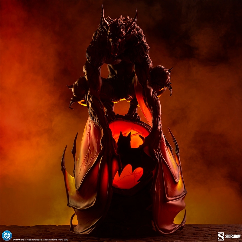 Batman - Man-Bat Premium Format Statue/Product Detail/Statues