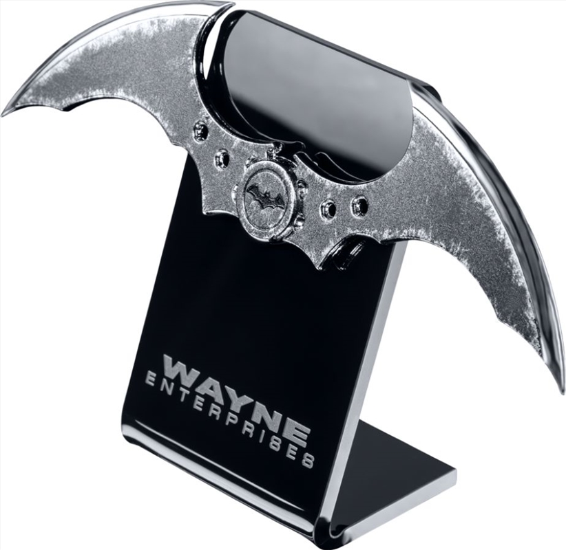 Batman: Arkham Asylum - Scaled Batarang Replica with Stand/Product Detail/Replicas