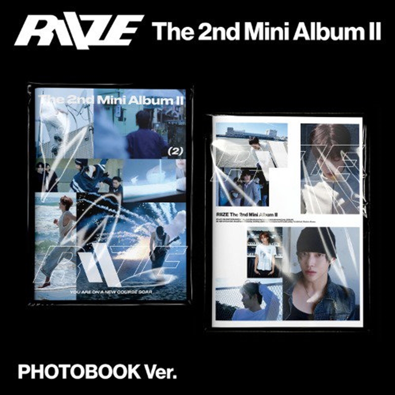 Ii - Photobook Version/Product Detail/World
