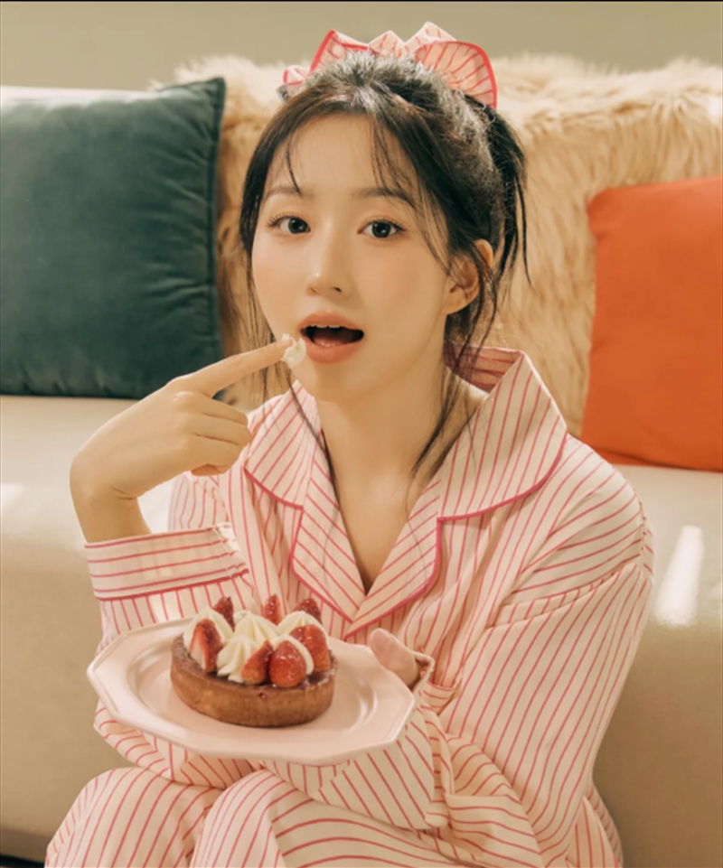 [Nmixx Haewon Pick] Dossy Lovesome Long-Sleeve Pajamas Set - Xl/Product Detail/KPOP Merch