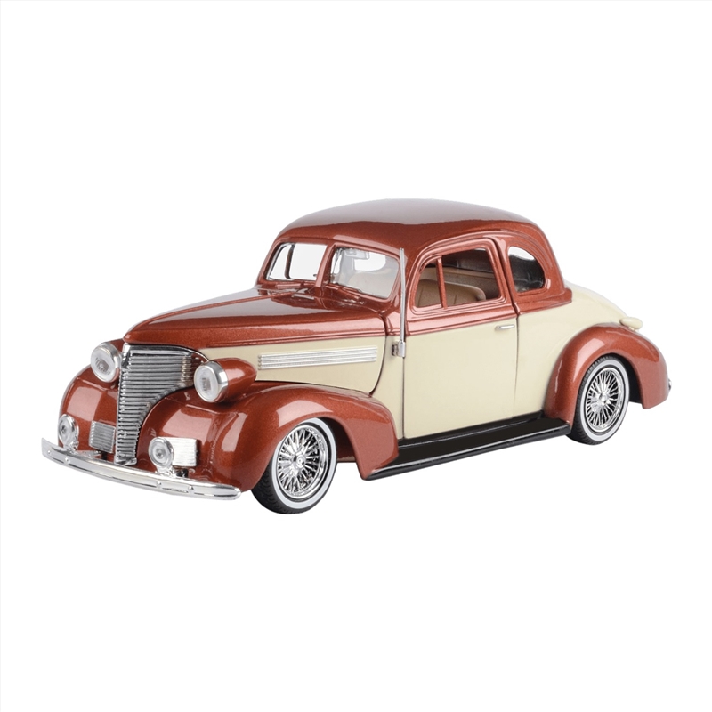 Kult Klassics -1:24 1939 Chevrolet Coupe/Product Detail/Figurines