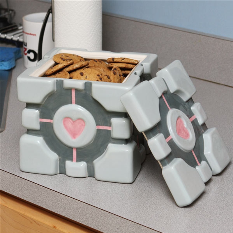 Portal - Companion Cube Ceramic Cookie Jar/Product Detail/Kitchenware