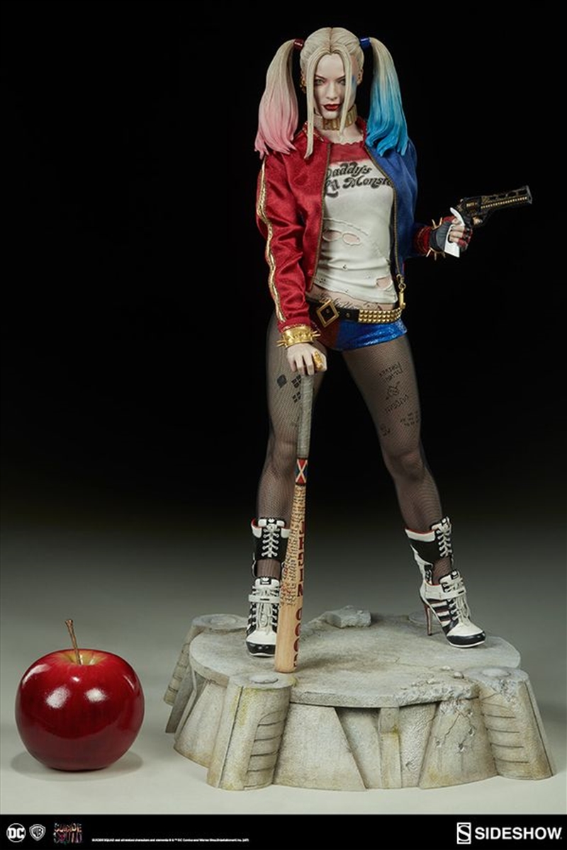 Suicide Squad - Harley Quinn Premium Format 1:4 Scale Statue/Product Detail/Statues