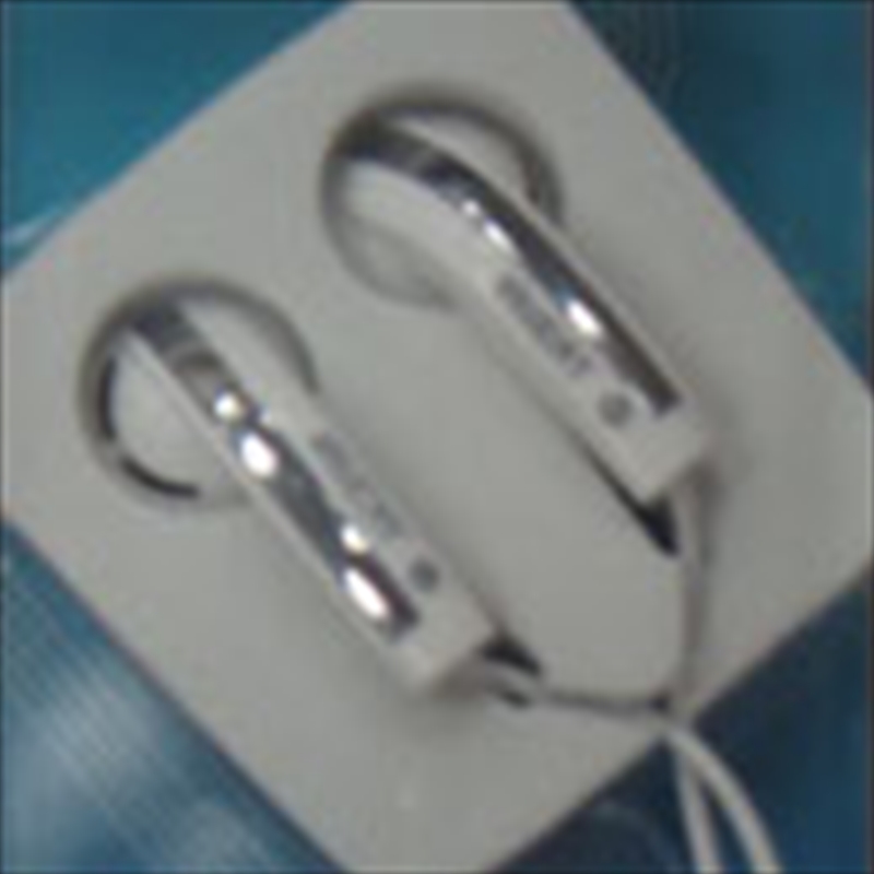 Bassline Earbuds Invert White/Product Detail/Headphones