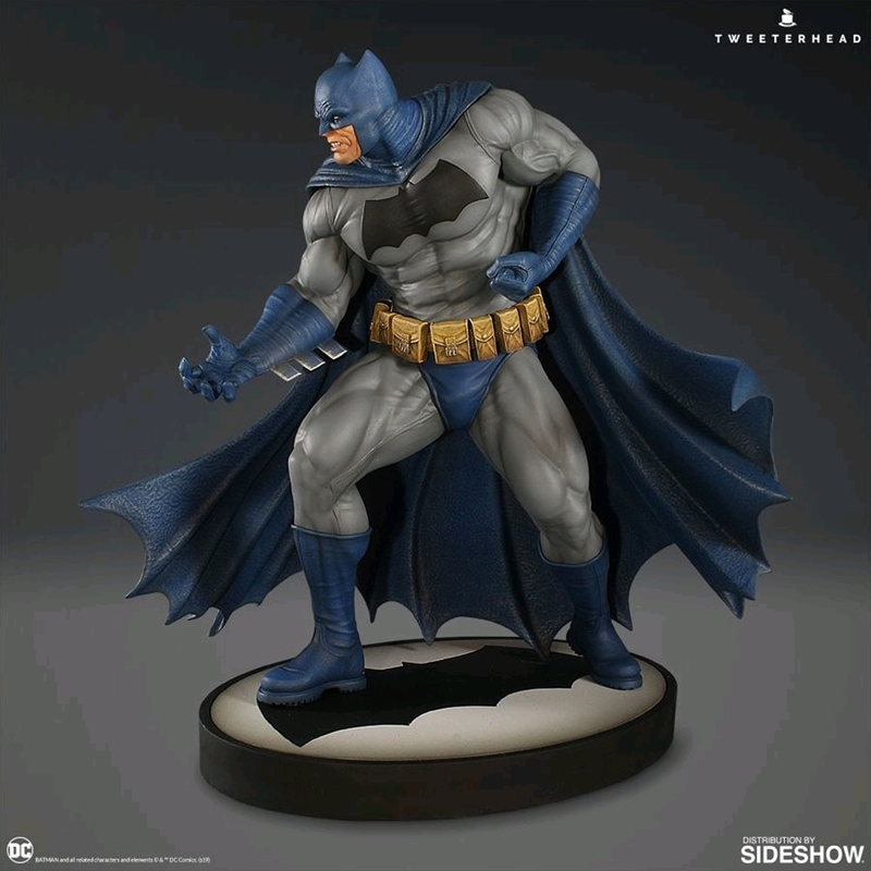Batman - Batman Dark Knight Maquette/Product Detail/Statues