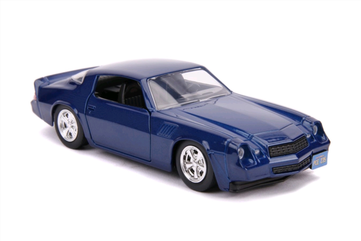 Stranger Things - 1979 Chevy Camero Z28 1:32 Hollywood Ride/Product Detail/Figurines
