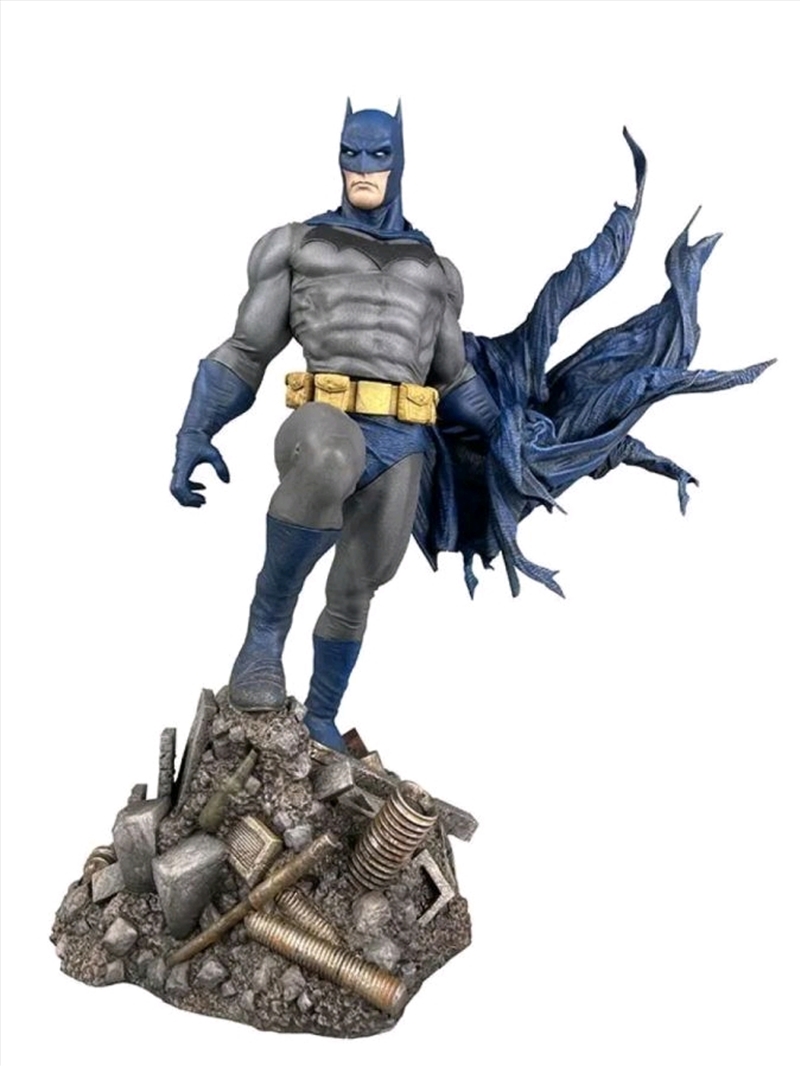 Batman - Batman Defiant PVC Statue/Product Detail/Statues