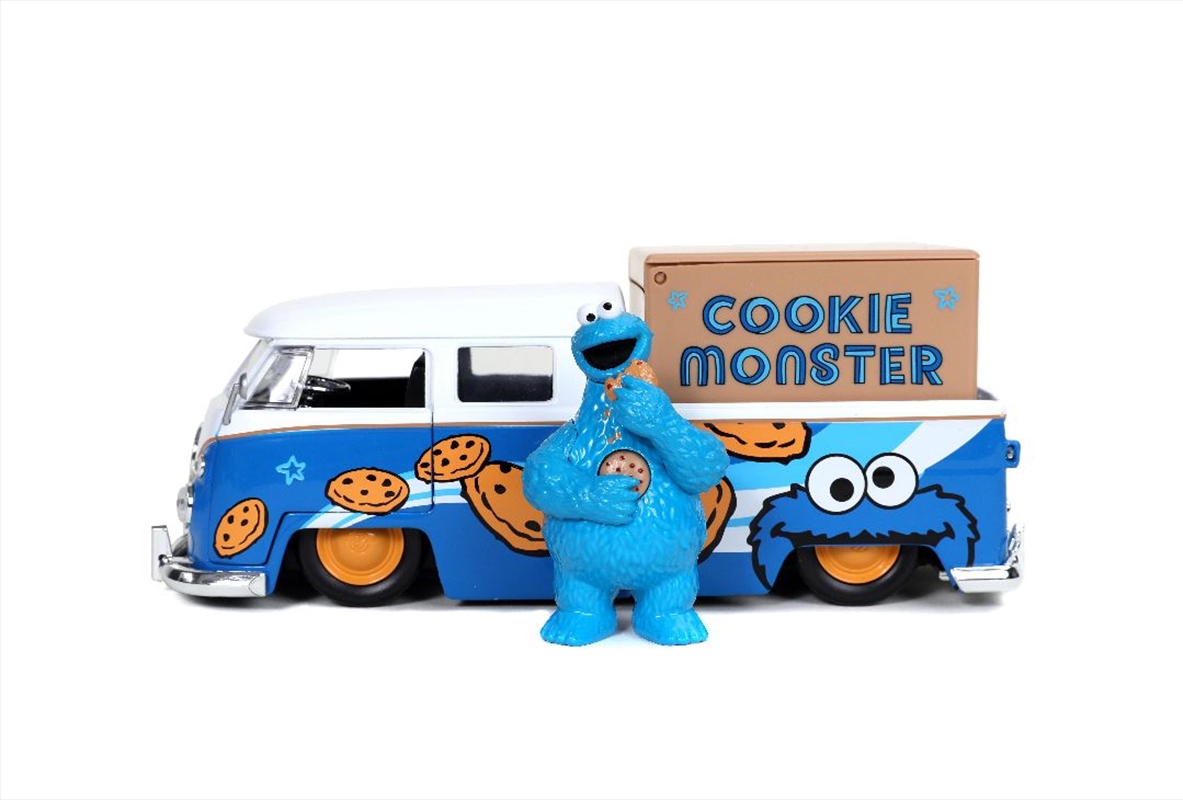 Sesame Street - '63 VW Bus w/Cookie Monster 1:24 Scale Hollywood Ride/Product Detail/Figurines