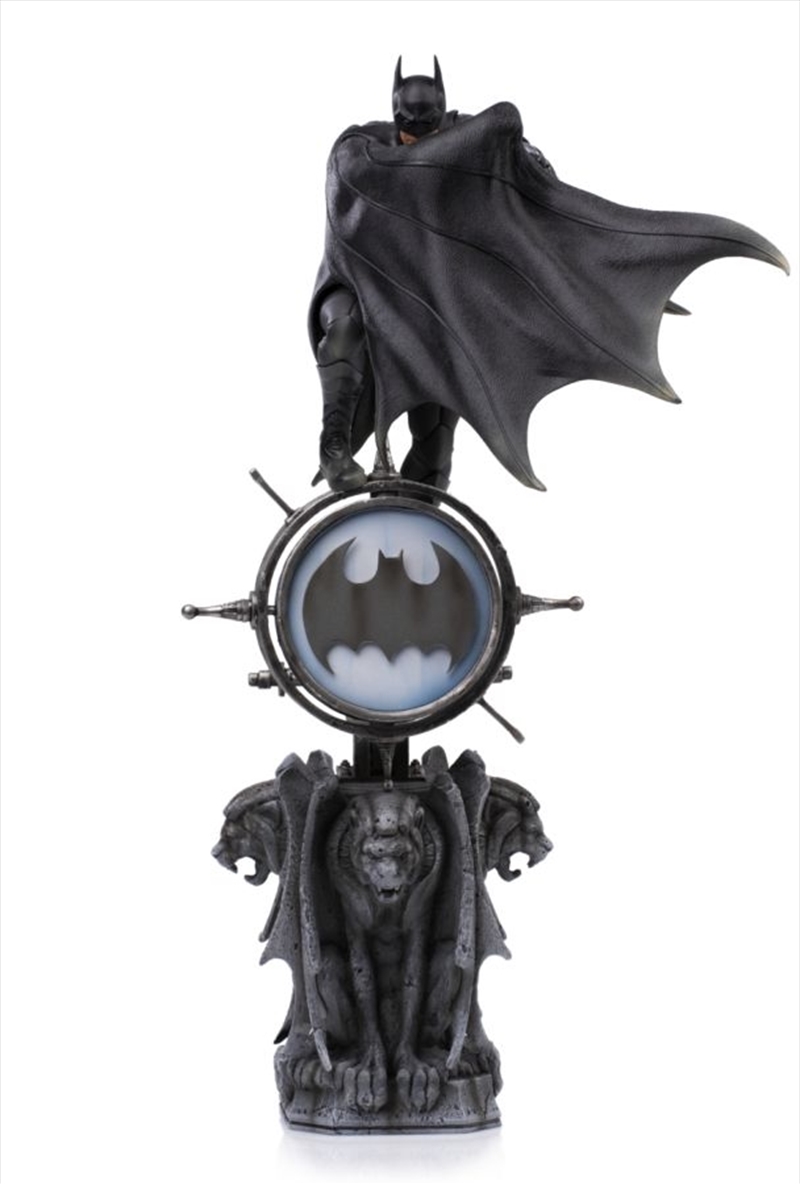 Batman Returns - Batman Deluxe 1:10 Scale Statue | Merchandise