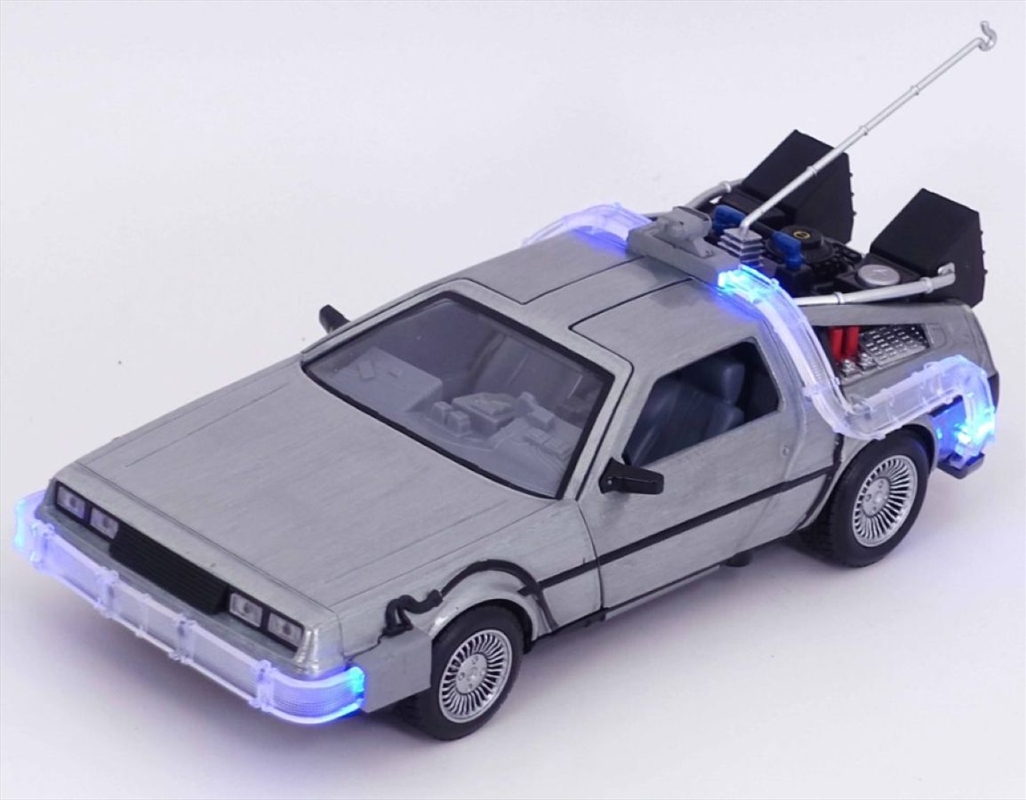 Back to the Future - Time Machine 1:24 Scale Hollywood Ride/Product Detail/Figurines
