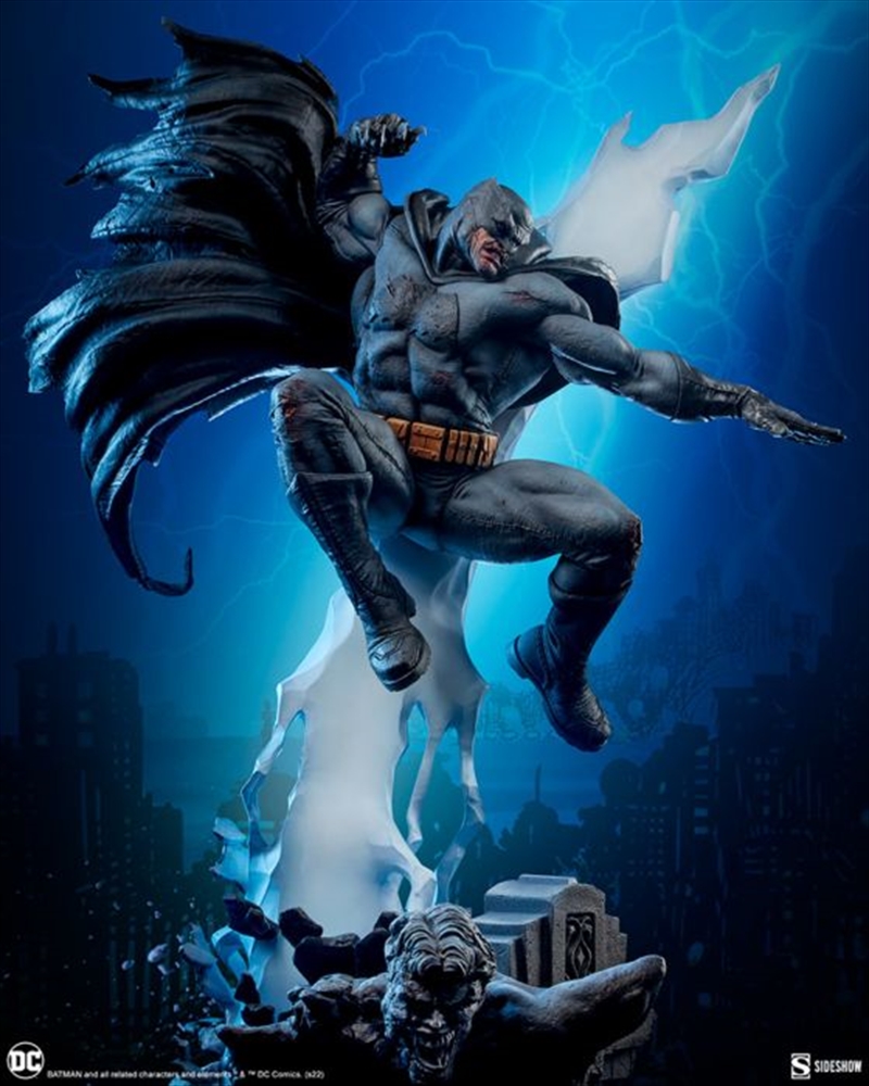Batman: Dark Knight Returns - Batman Premium Format Statue/Product Detail/Statues
