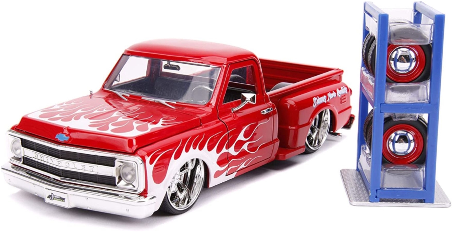 Just Trucks - 1969 Chevy C10 Stepside 1:24 Scale/Product Detail/Figurines