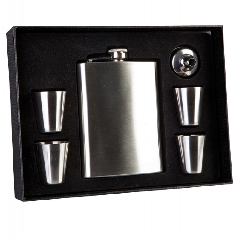 Flask Set with Four Shot Glasses/Product Detail/Flasks & Shot Glasses