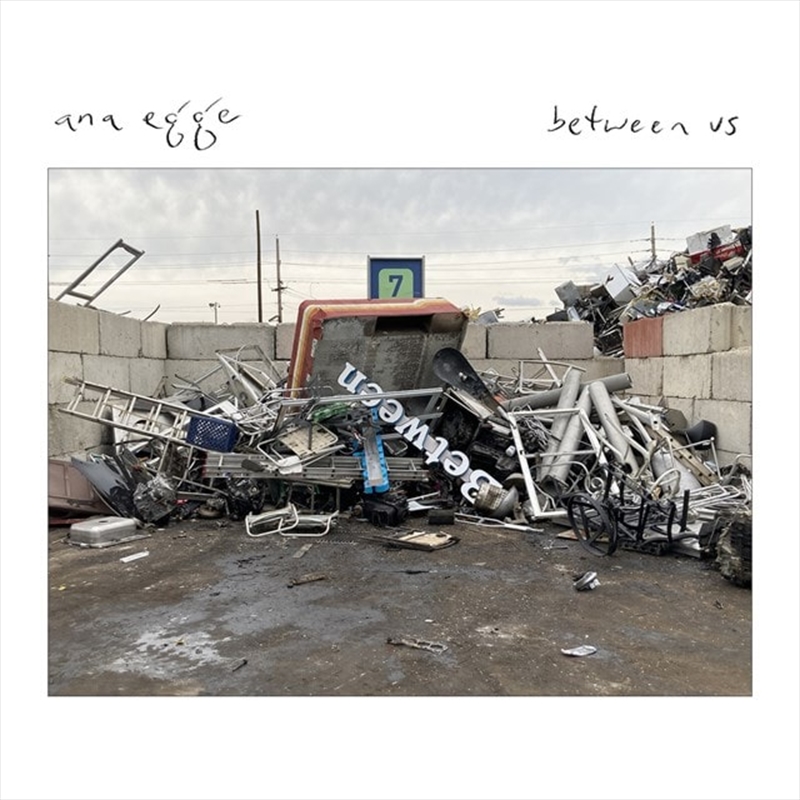 Between Us/Product Detail/Country