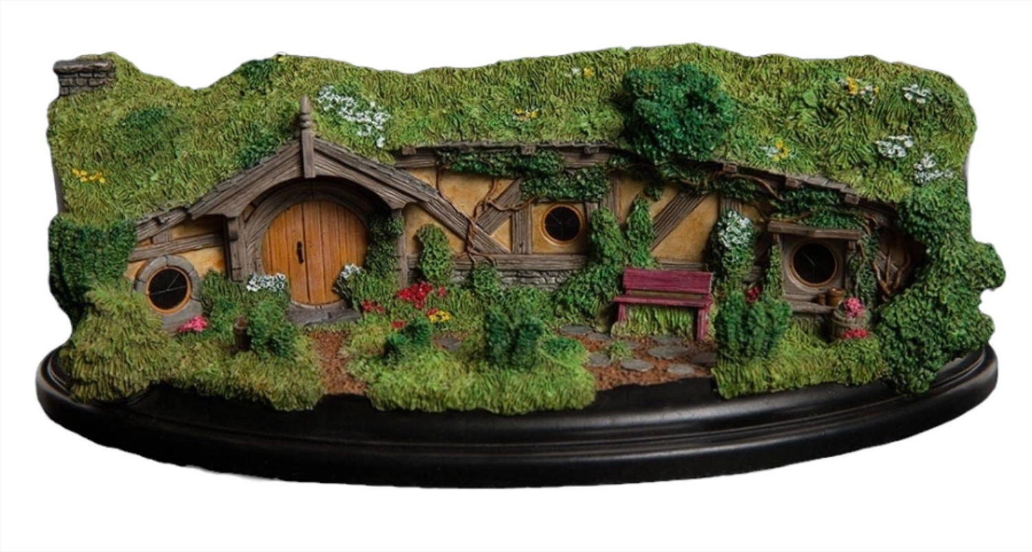 Hobbit - #23 The Great Garden Smial Hobbit Hole Diorama/Product Detail/Figurines