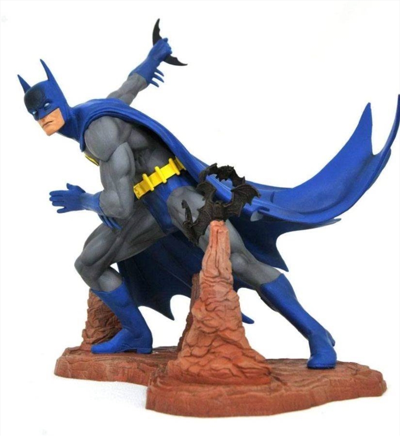 DC Comics - Batman Neal Adams Gallery Statue Exclusive	/Product Detail/Statues