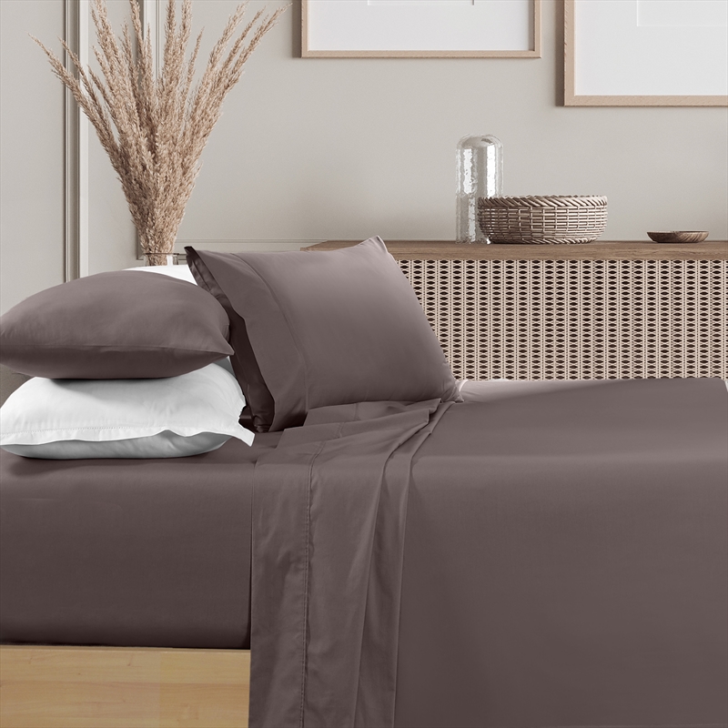 Queen Renee Taylor 1500 Thread Count Pure Soft Cotton Blend Flat & Fitted Sheet Set/Product Detail/Manchester