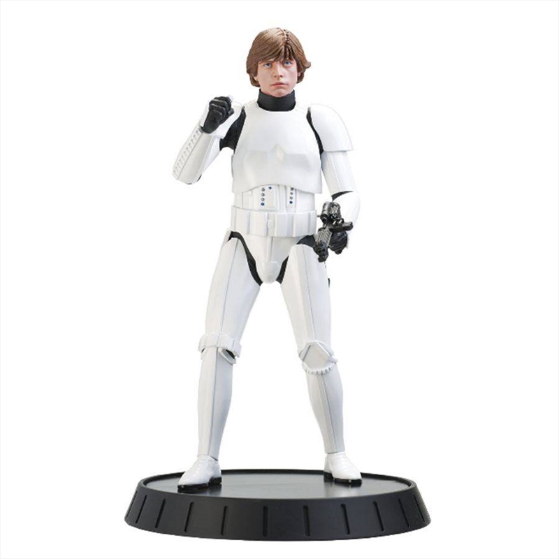 Star Wars: A New Hope - Stormtrooper Luke Statue/Product Detail/Statues