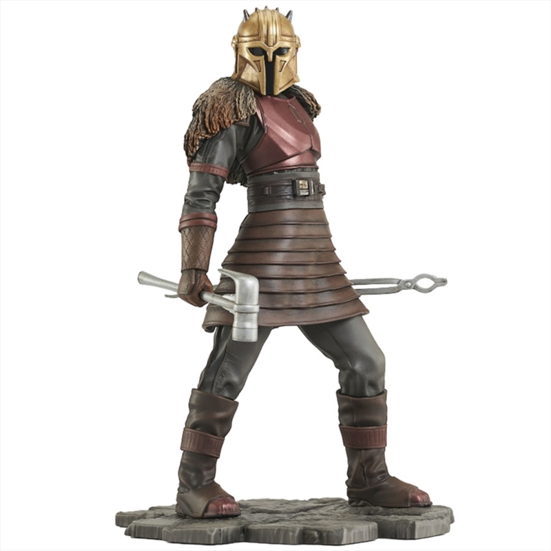 Star Wars: The Mandalorian - The Armorer Premier Collection Statue/Product Detail/Statues